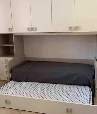 Indipendente In Nel Verde A Due Passi Dal Mare * Casa Alzi