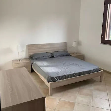 Apartment Indipendente In Nel Verde A Due Passi Dal Mare